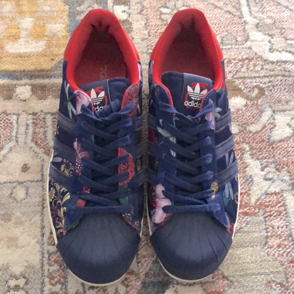 Rita Ora Adidas Superstar 80s. Gently used